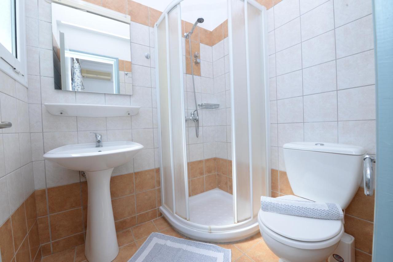 Filippas Rooms In Gouvia Luaran gambar